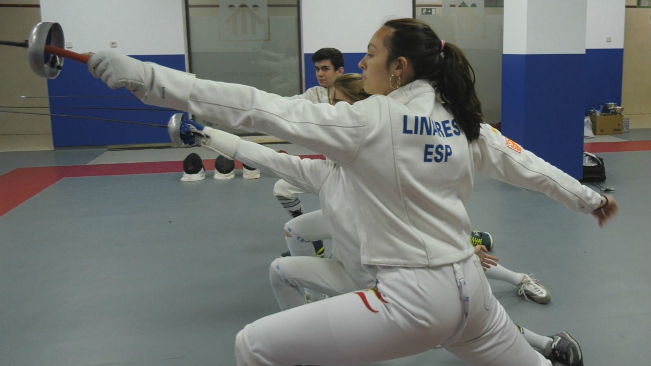 Helena Linares, la esgrima contra el acoso