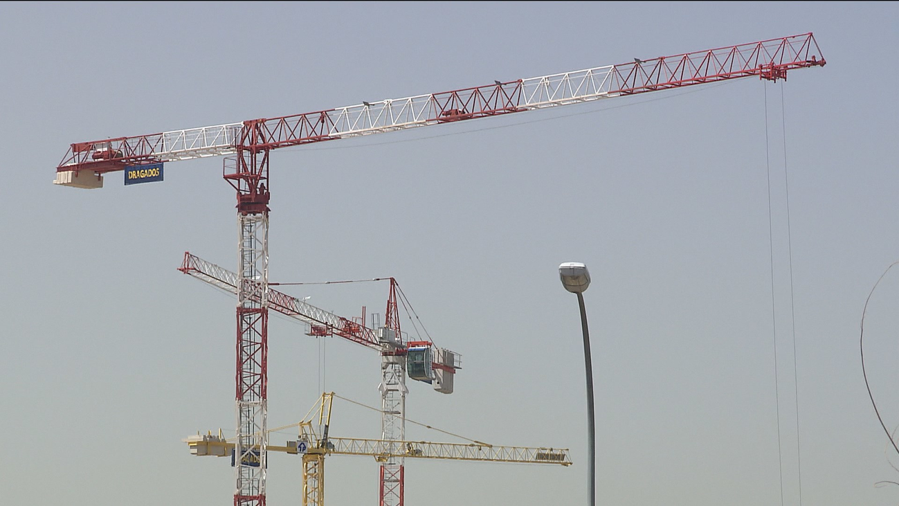 El skyline de las grúas en Madrid