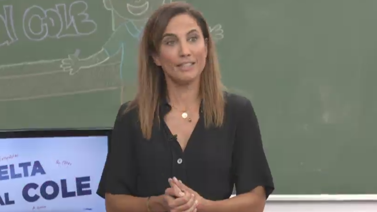 Toni Acosta y Leo Harlem vuelven a la escuela