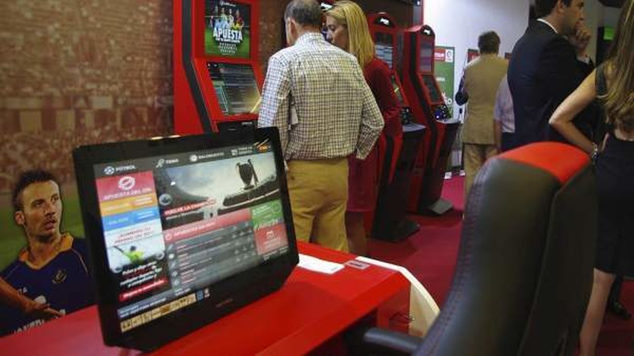 La regulación de los salones de apuestas, a debate en Telemadrid con los portavoces de la Asamblea