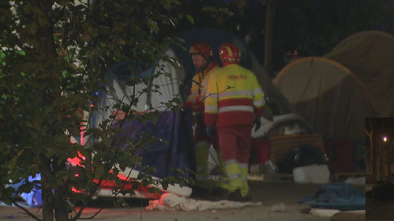 La Policía desaloja la acampada del Paseo del Prado