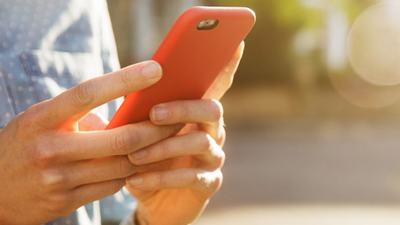 Los jóvenes cada vez acceden antes a la pornografía