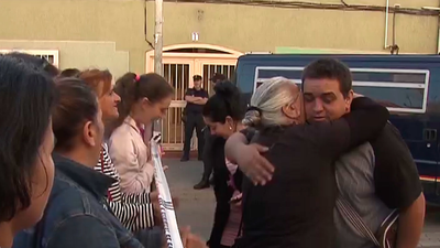 Una familia, con dos menores, es desahuciada en Villaverde