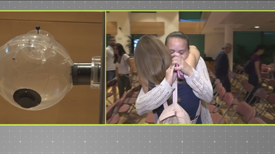 Nervios y emoción en el sorteo de viviendas públicas en Alcobendas