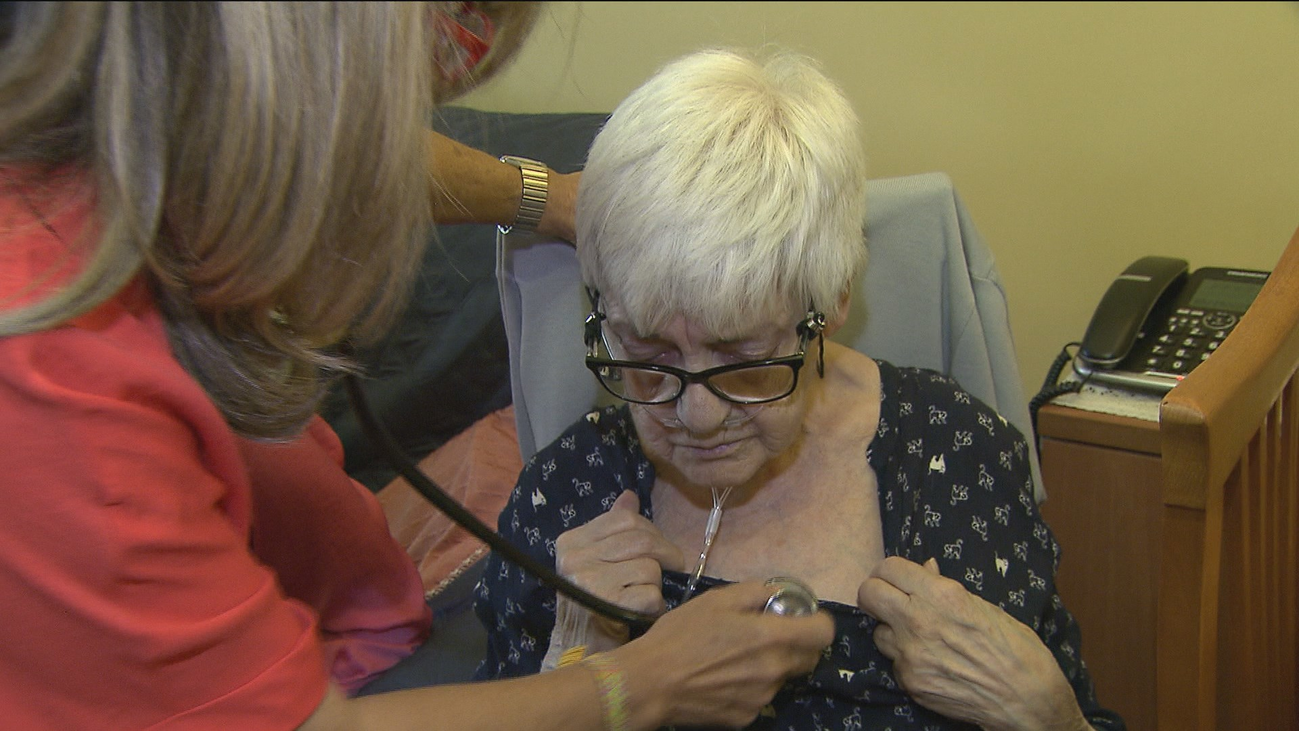 Los servicios de cuidados paliativos a domicilio del Summa 112 cumplen 20 años