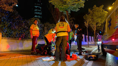 Herido un motorista al impactar contra un árbol en Sinesio Delgado