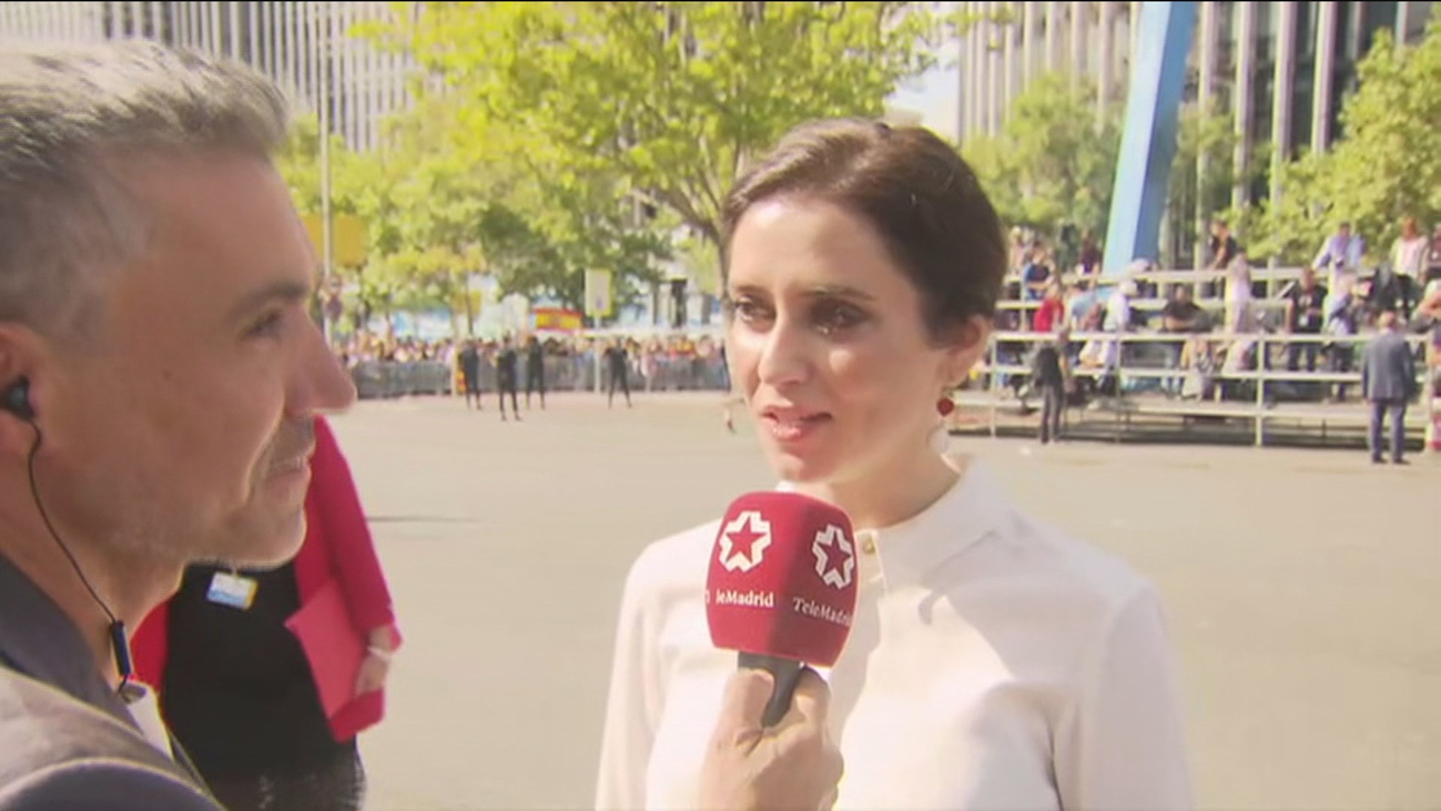 Díaz Ayuso: "Es el momento de reivindicar el compromiso con España"