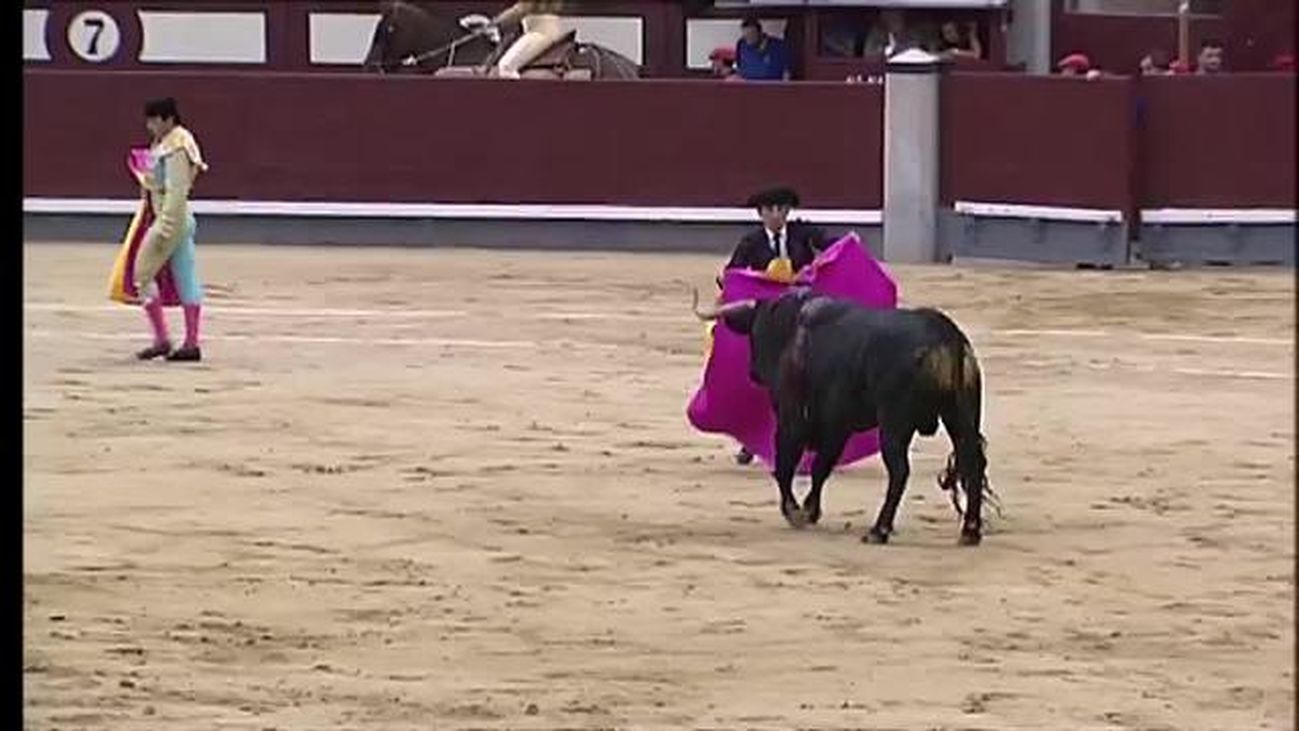 Toros en Telemadrid: tradicional festejo del Día de la Hispanidad (Parte 2)