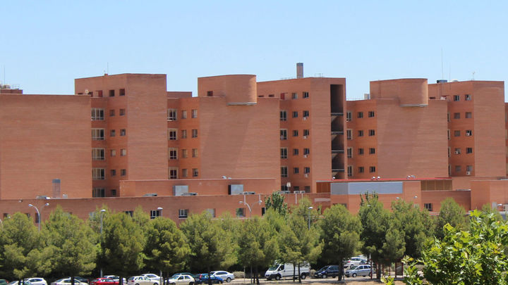 Aguado, oposición, sindicatos y el alcalde de Alcalá piden el cese de la gerente del Hospital Príncipe de Asturias