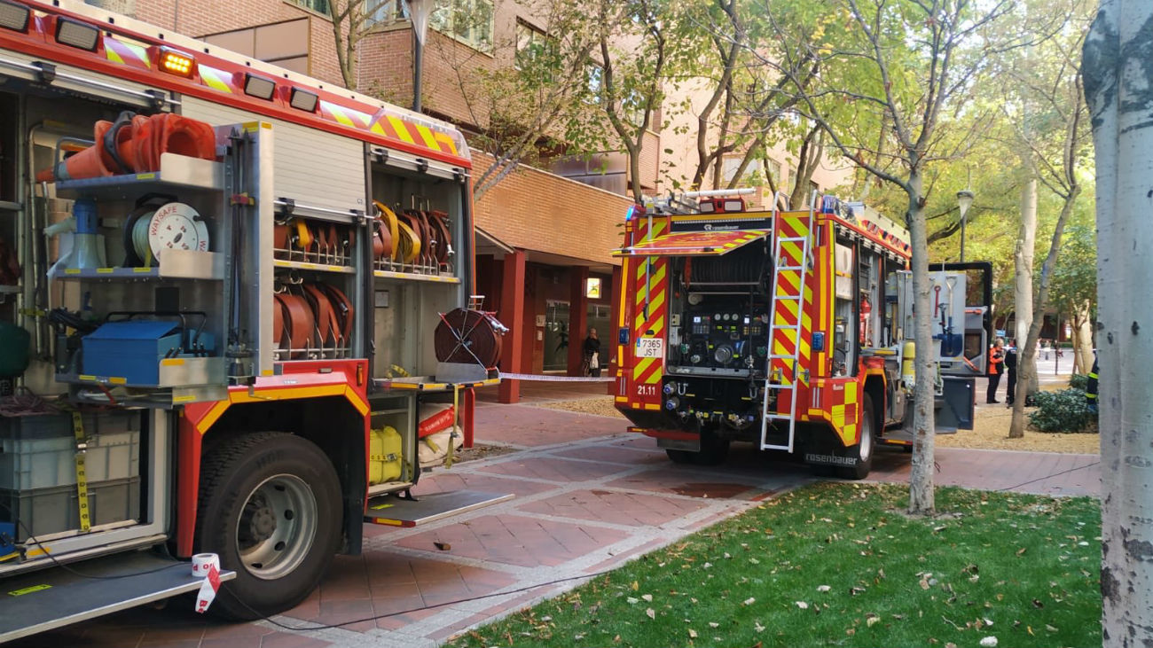 Un incendio en un restaurante en Tres Cantos obliga al desalojo de la zona