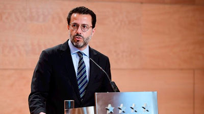 El consejero de Hacienda Lasquetty asegura que el impuesto de sucesiones no va a subir