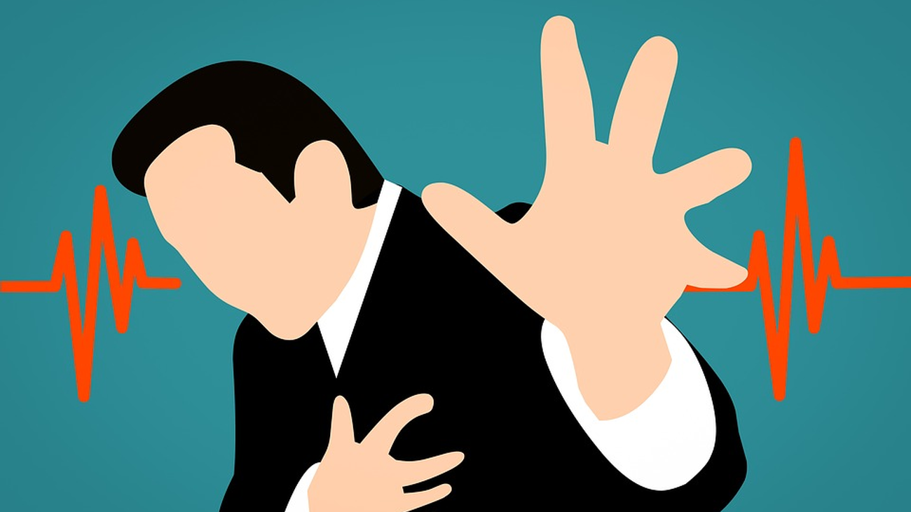 Así debemos actuar ante una parada cardíaca