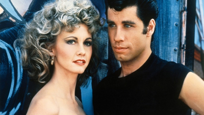 Subastan la chaqueta de Olivia Newton John en ‘Grease’