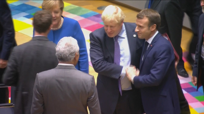 Los líderes de la UE respaldan el acuerdo "brexit" sin extensión