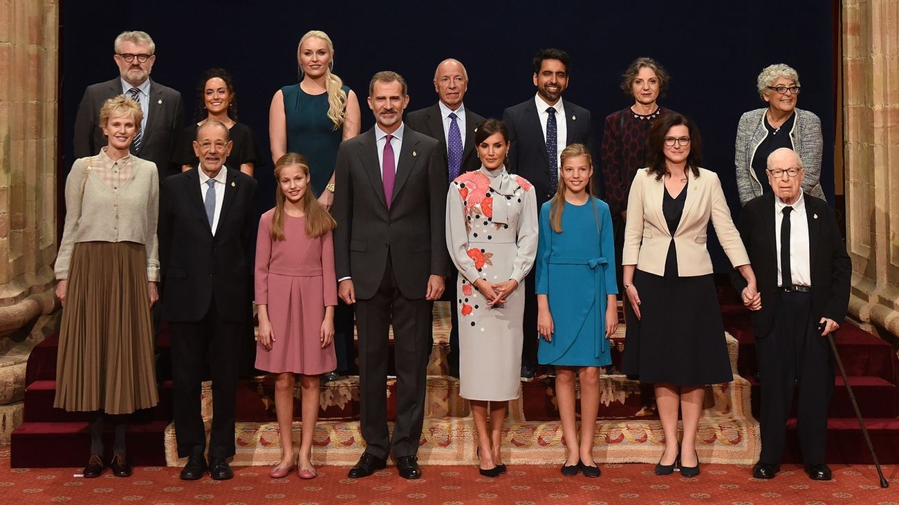 Audiencia de los Reyes, la Princesa de Asturias y la Infanta Sofía a los galardonados de los premios Princesa de Asturias 2019
