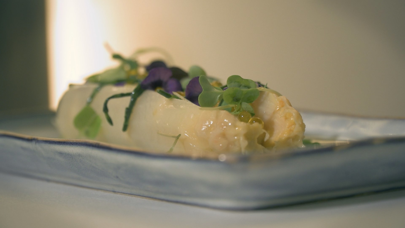 Espárragos trigueros con hummus