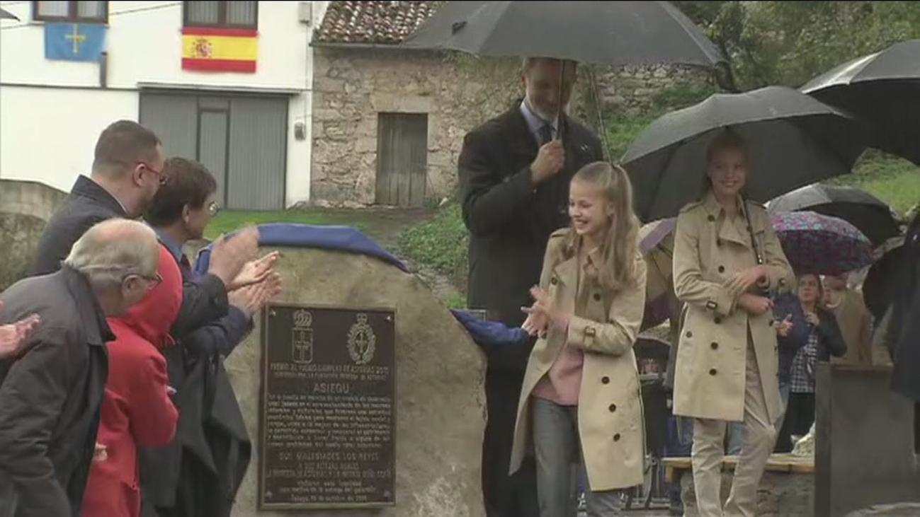 Asiegu recibe el premio de Pueblo Ejemplar de Asturias 2019