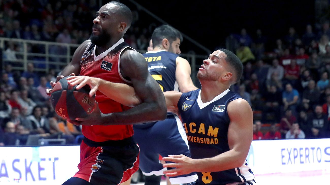 75-74. Richotti lidera al Fuenlabrada en una remontada de infarto