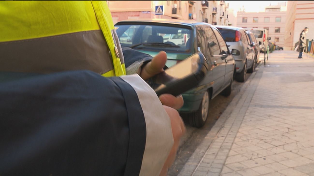 Agreden a una empleada del SER en Chamberí tras poner una multa