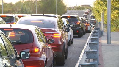 Los atascos en la M-607 siguen provocando las quejas de los conductores