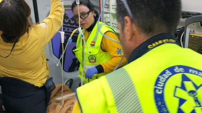Herido grave un motorista tras chocar contra una furgoneta en Puente de Vallecas