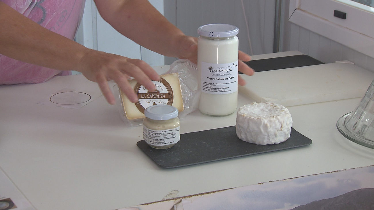 Las claves para elaborar un buen queso de cabra están en Bustarviejo