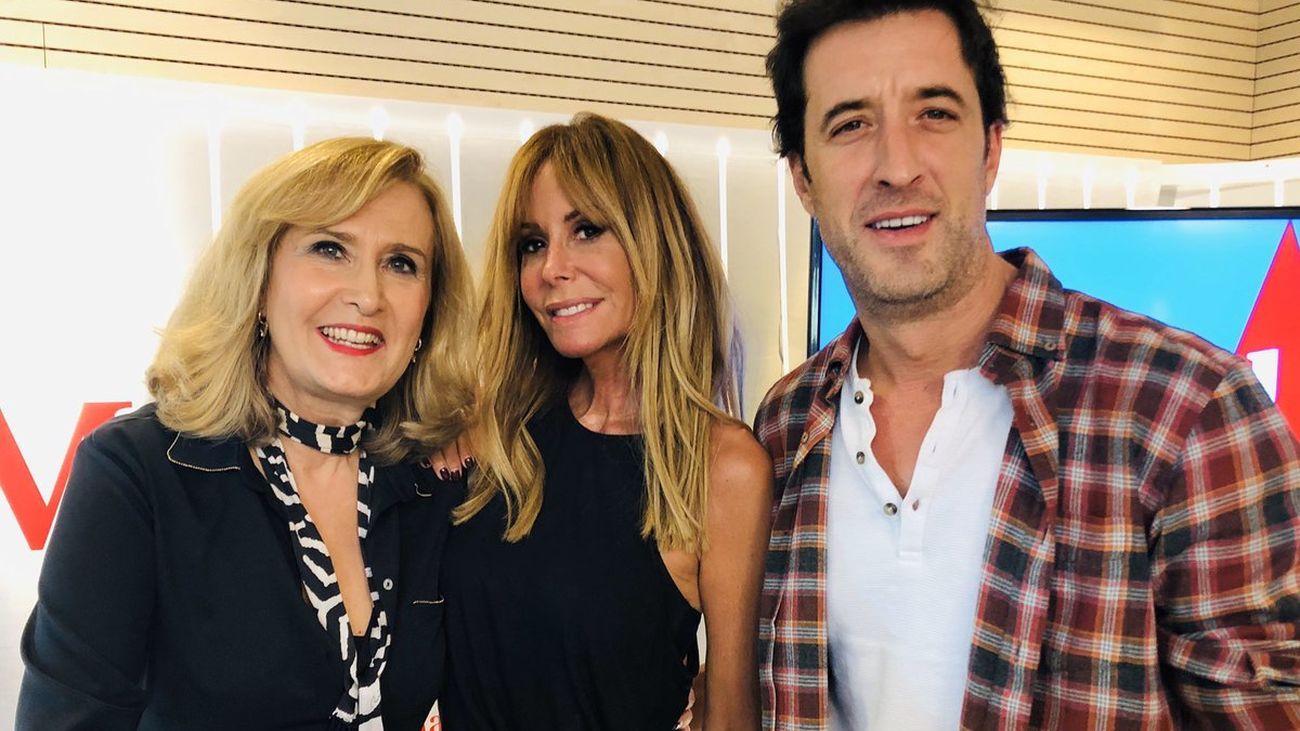 Lara Dibildos y César Lucendo estrenan la cuarta temporada de “El contador del amor”