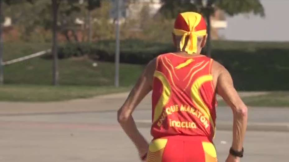 Enrique, el abuelo maratoniano de Alcorcón