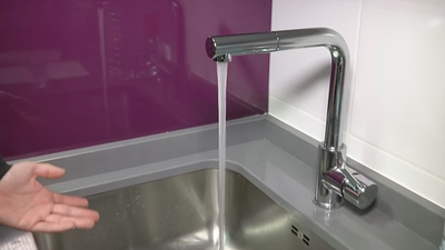 Agua 'maloliente' en Arganda del Rey