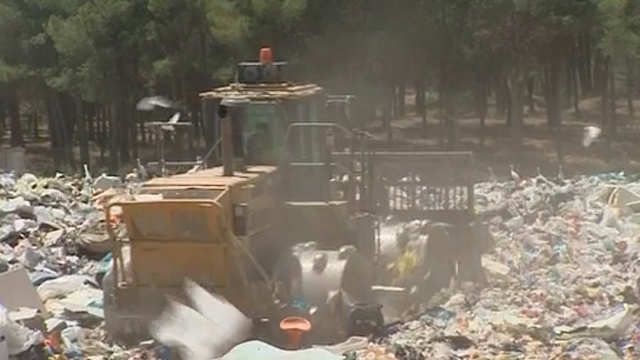 Sigue la polémica sobre dónde irán a parar los residuos de la Mancomunidad del Henares