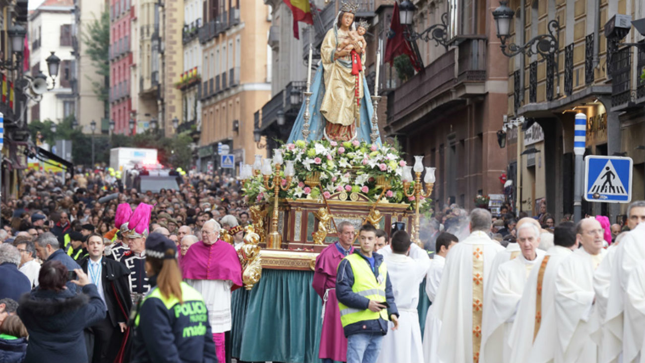 Procesión de la Almudena
