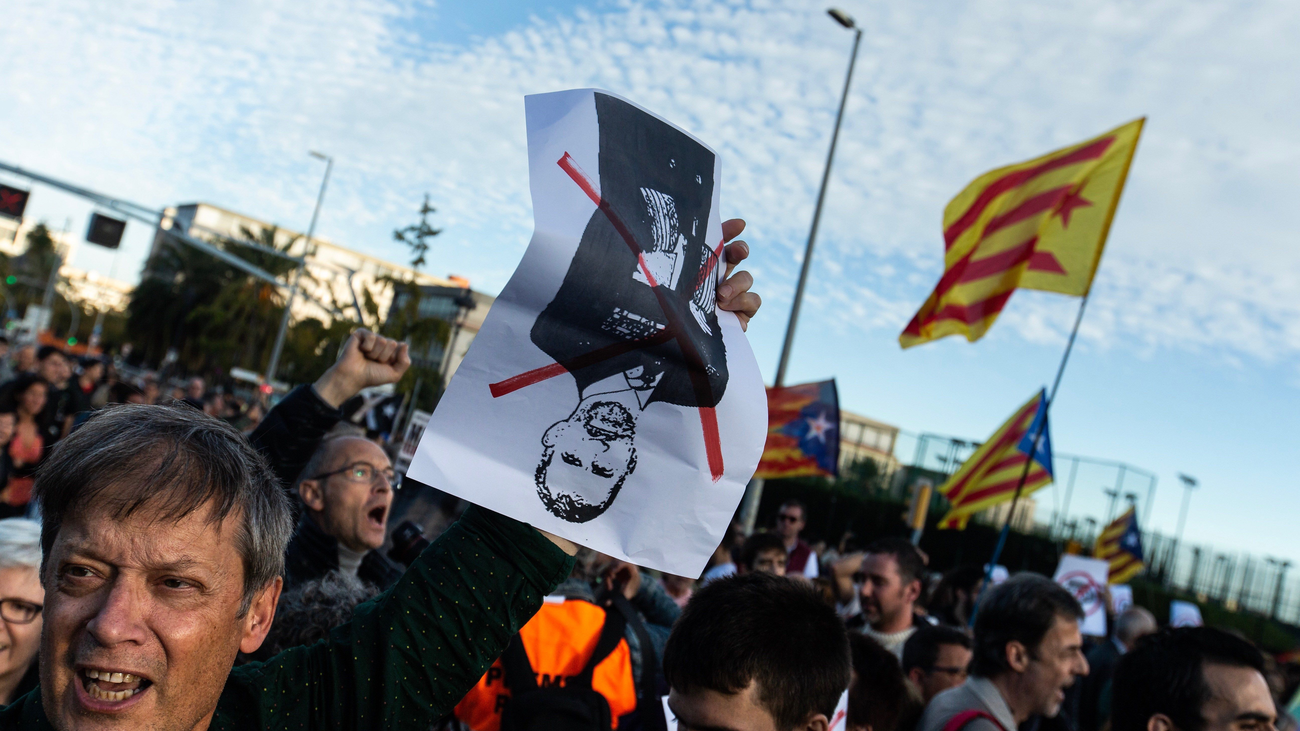 Cataluña, blindada con más de 10.000 agentes ante la cita electoral del 10-N