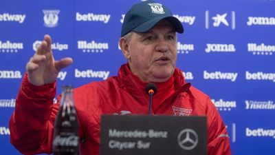 Aguirre: "El partido ante la Real Sociedad es una guerra para nosotros"