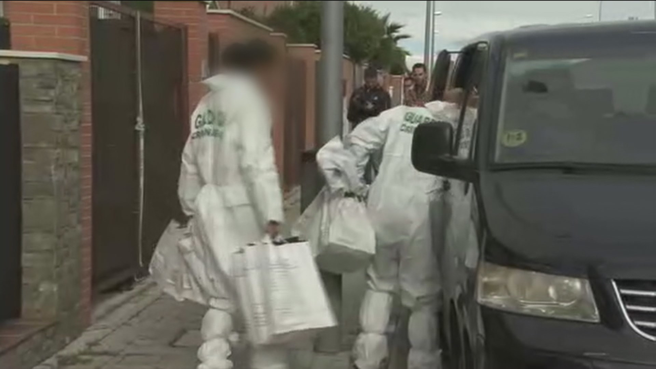 Retiran una gran cantidad de medicamentos de la casa del 'descuartizador de Valdemoro'