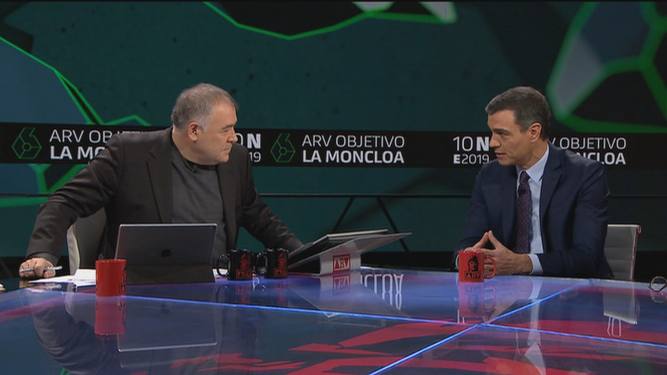 Sánchez admite su error sobre la Fiscalía y garantiza su autonomía