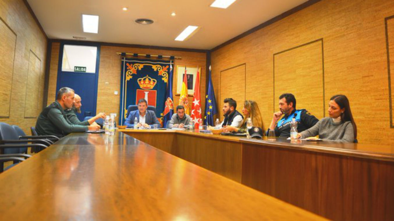 Humanes intensificará la vigilancia de los vertidos incontrolados