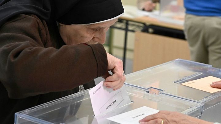 Las elecciones del 10-N, en imágenes