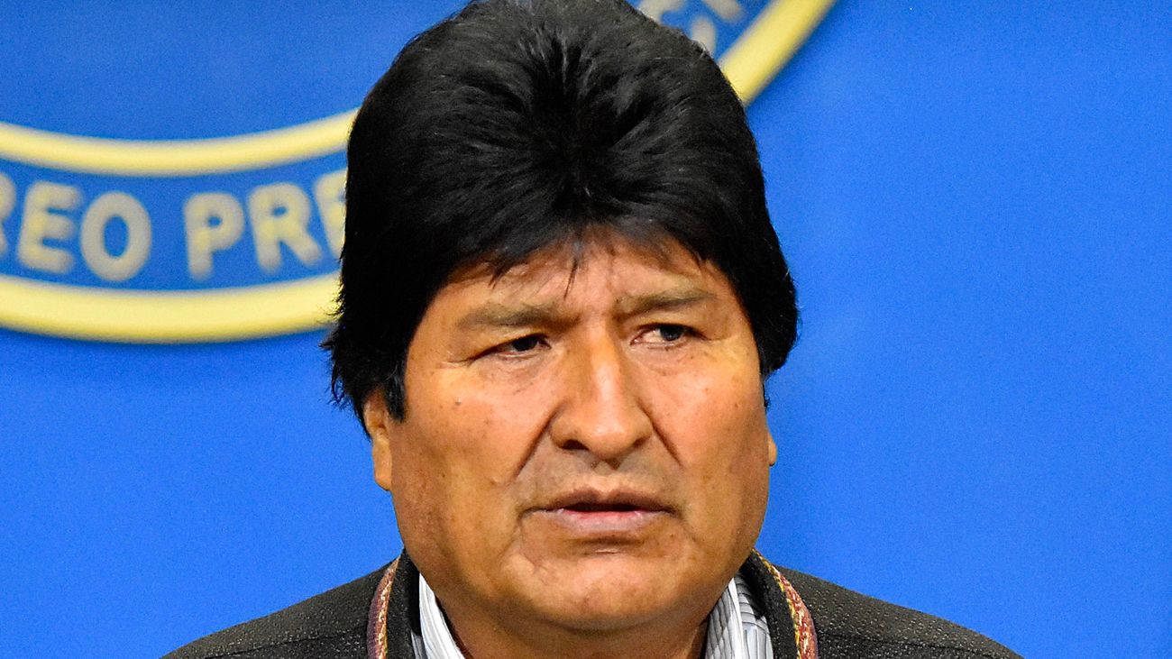 Evo-Morales-dimite-presidente-Bolivia_2175692452_7393118_1300x731.jpg