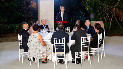 "En democracia se defienden mejor los Derechos Humanos"