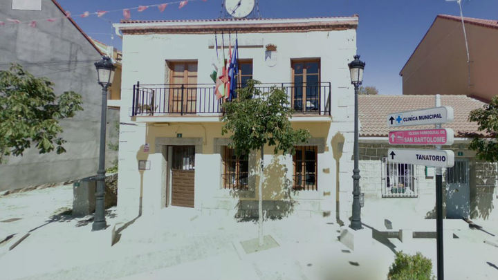 Navalafuente celebra la 'Carrera del efectivo' para denunciar  la falta de cajeros en los pequeños municipios