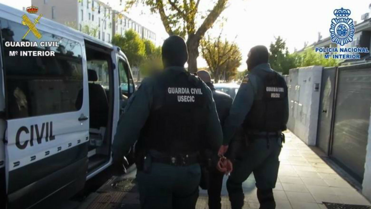 Dos detenidos en Parla por robar a empresarios chinos con el 'mataleón'