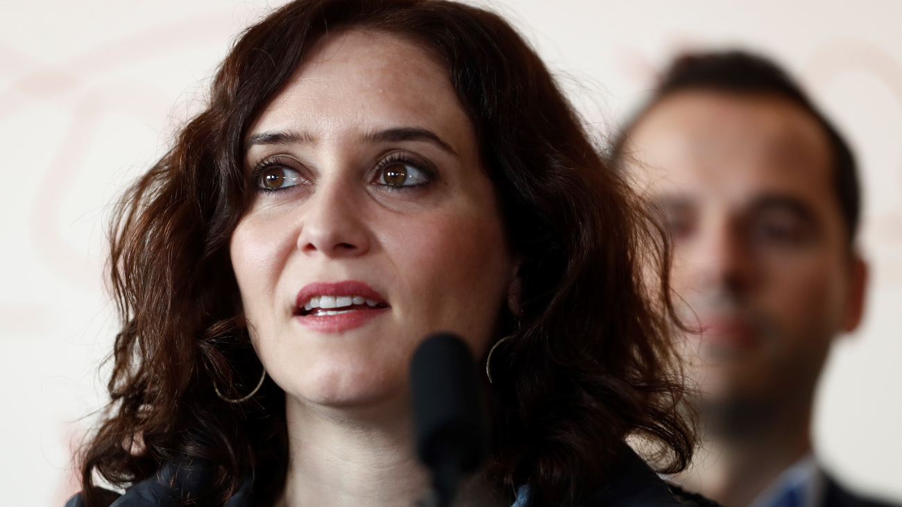 Díaz Ayuso, a Celaá: "La educación concertada en Madrid no se toca"