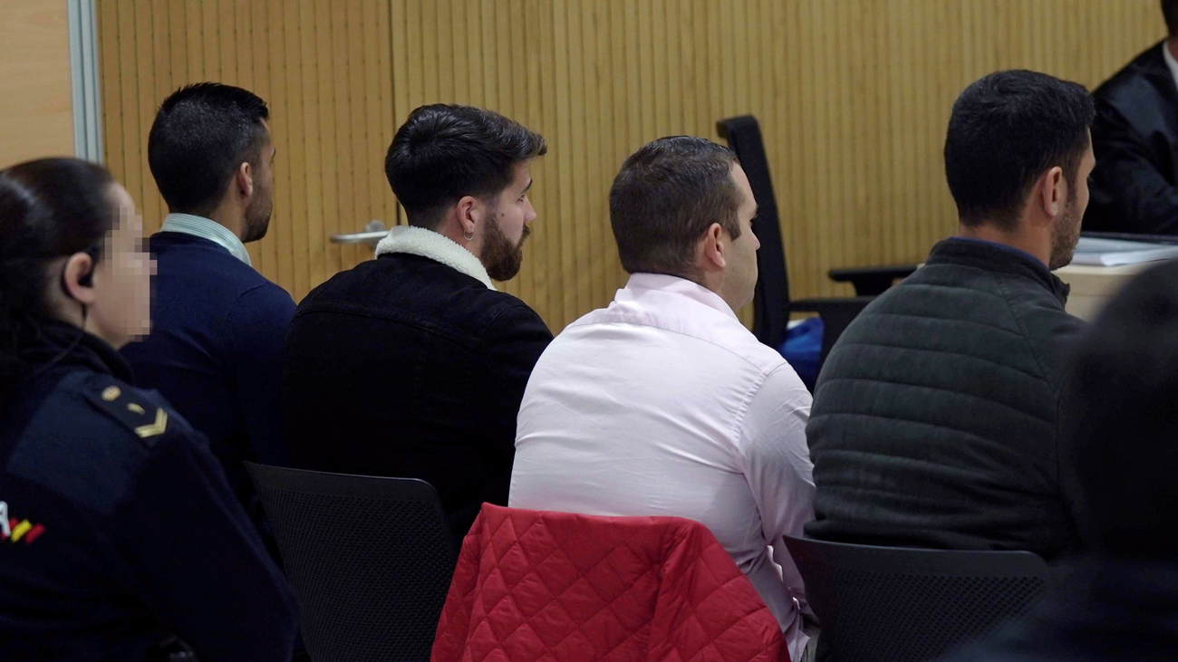 Los acusados de 'La Manada' se acogen  a su derecho a no declarar