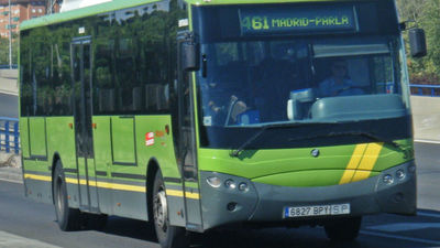 Parla pide 'paradas antiacoso' en autobuses nocturnos para mujeres