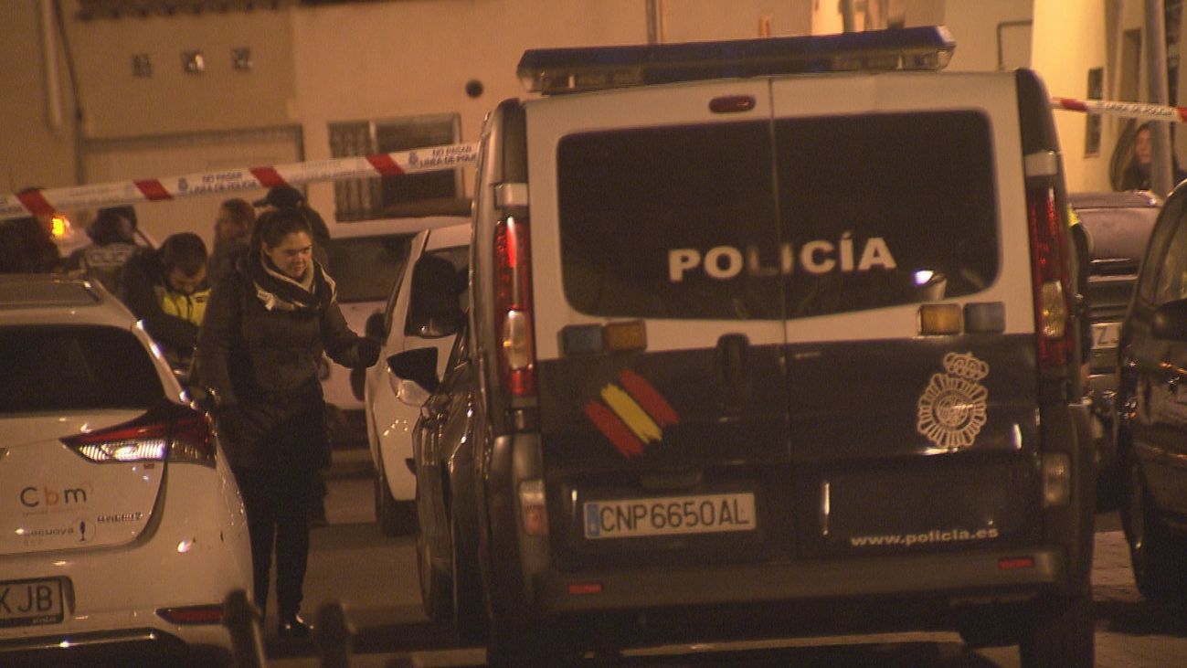 Un taxista muerto por herida de arma blanca en su vehículo en Alcalá de Henares