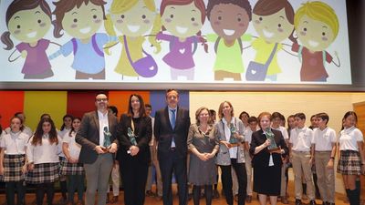 El programa ‘La radio al cole’ de Onda Madrid recibe el premio Reconocimiento Infancia 2019