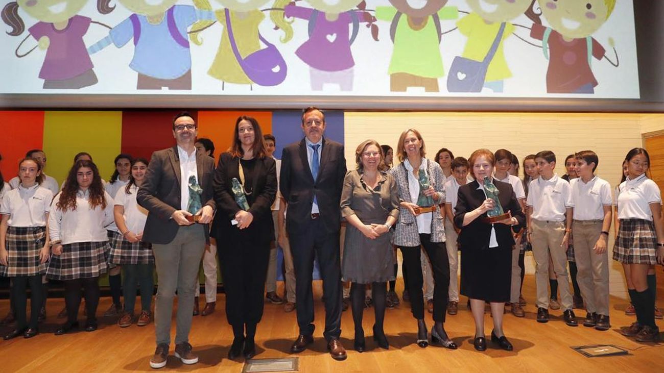 El programa ‘La radio al cole’ de Onda Madrid recibe el premio Reconocimiento Infancia 2019