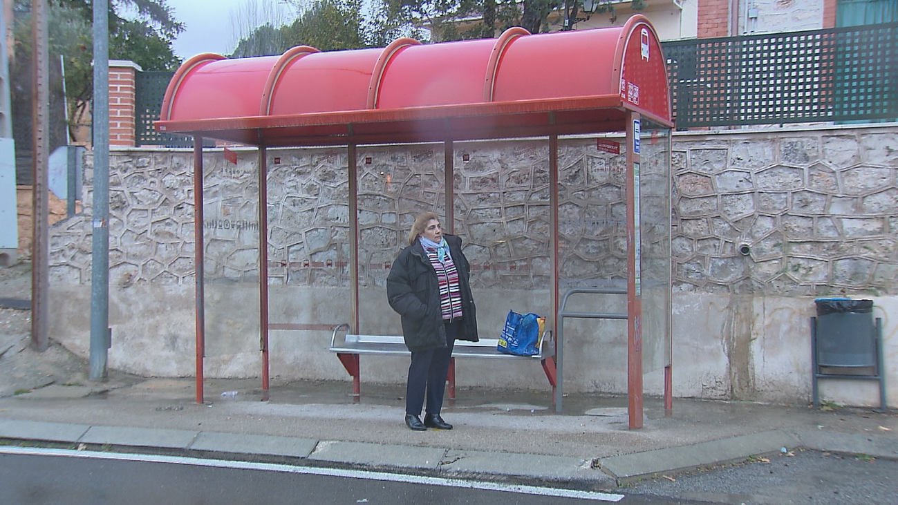 Sufre quemaduras de tercer grado por sentarse en un autobús en Ambite