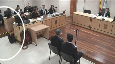 Expulsado del juicio el padre de Diana Quer por espetar al Chicle: "¡Podía haber sido tu hija!"