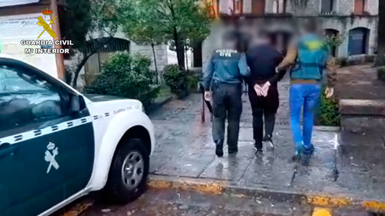 Dos detenidos en Madrid por abusar de menores tras contactarles en redes